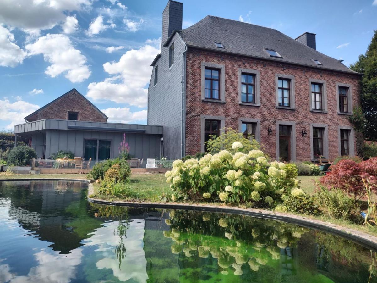 Hotel Gite Avec Piscine La Buissiere - Fernelmont à Pontillas Extérieur photo