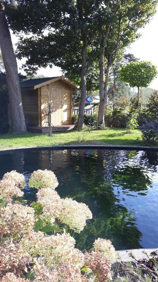 Hotel Gite Avec Piscine La Buissiere - Fernelmont à Pontillas Extérieur photo